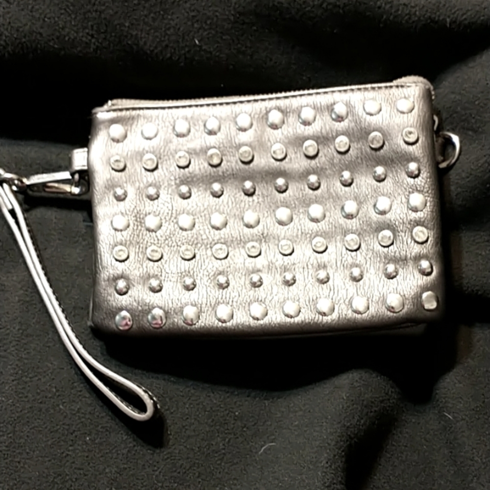 Wristlet